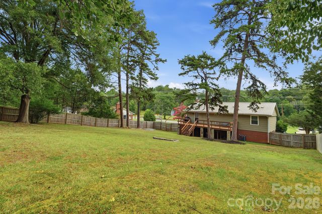 2080 South Point Road, Belmont, NC 28012