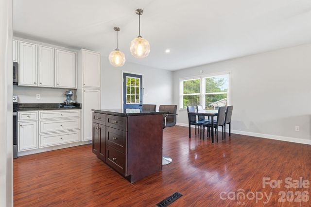 2080 South Point Road, Belmont, NC 28012