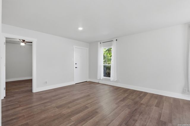 2714 Nacogdoches Rd, San Antonio, TX 78217
