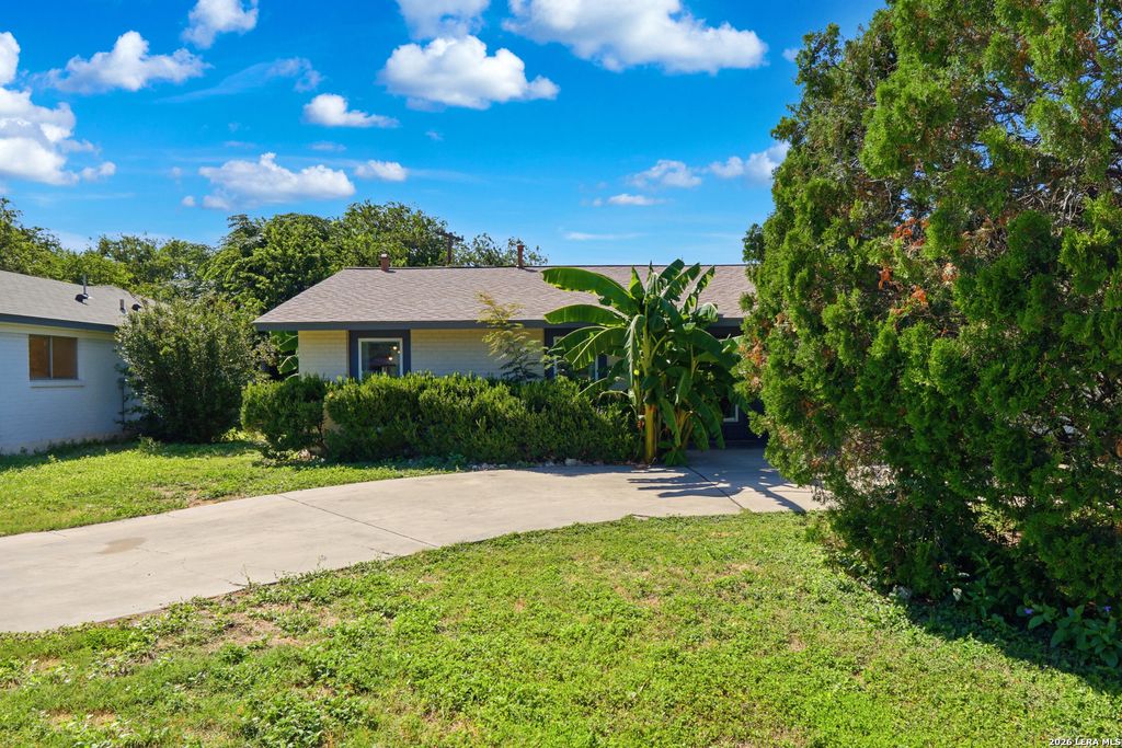 2714 Nacogdoches Rd, San Antonio, TX 78217