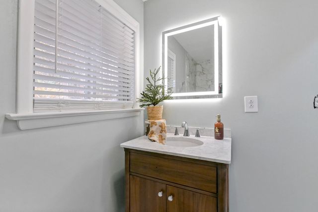 1503 Hatfield Road, Rising Fawn, GA 30738