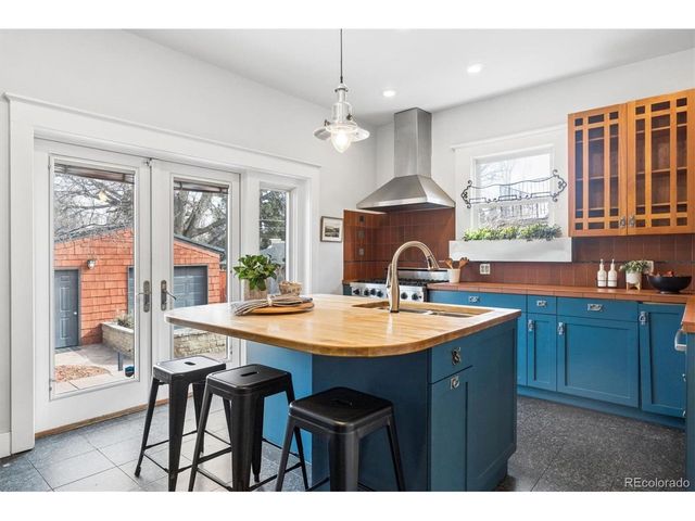 736 York St, Denver, CO 80206