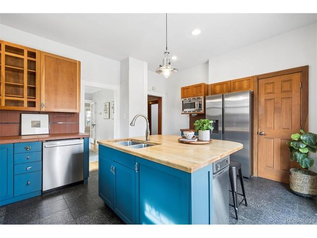 736 York St, Denver, CO 80206