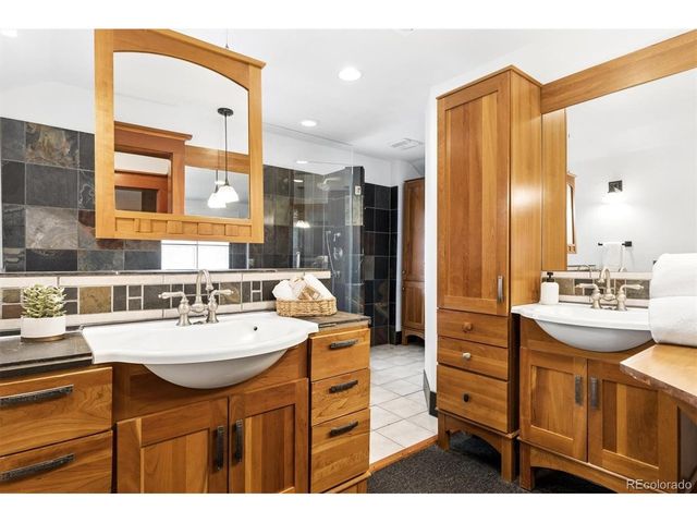 736 York St, Denver, CO 80206