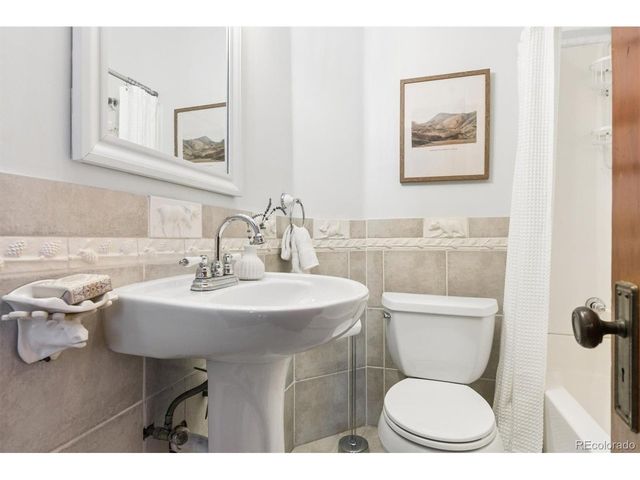 736 York St, Denver, CO 80206