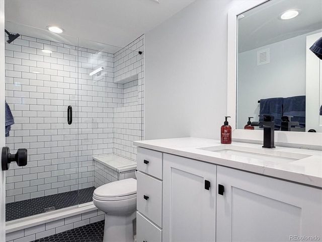 736 York St, Denver, CO 80206