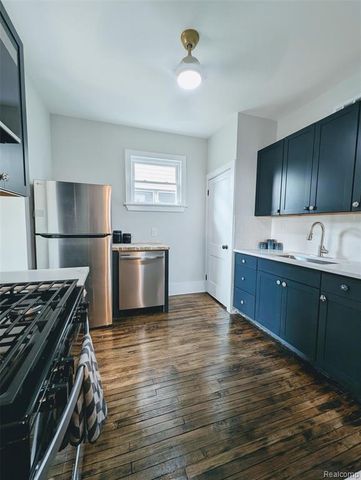 6077 Vermont Street, Detroit, MI 48208