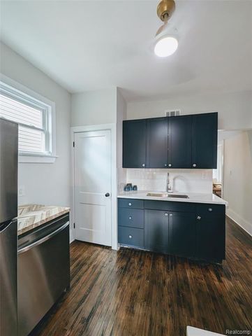 6077 Vermont Street, Detroit, MI 48208