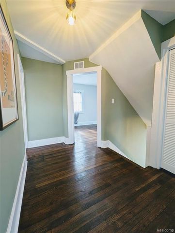 6077 Vermont Street, Detroit, MI 48208