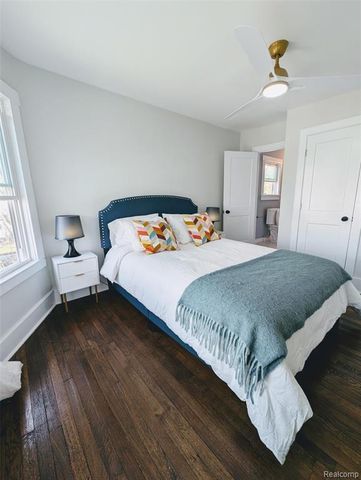 6077 Vermont Street, Detroit, MI 48208