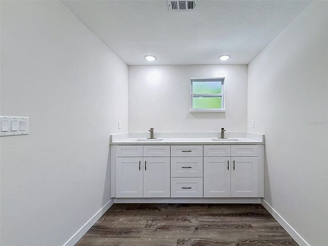 317 NE 13TH TERRACE, Crystal River, FL 34428
