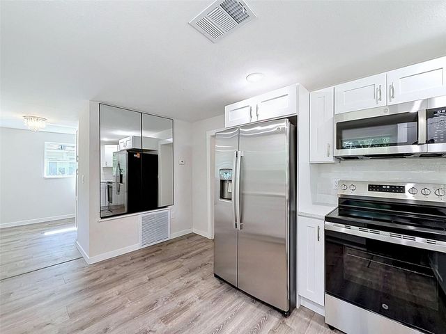 317 NE 13TH TERRACE, Crystal River, FL 34428