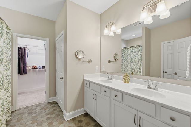 310 Telavera Dr, White House, TN 37188