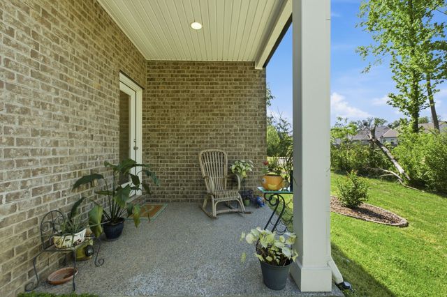 310 Telavera Dr, White House, TN 37188