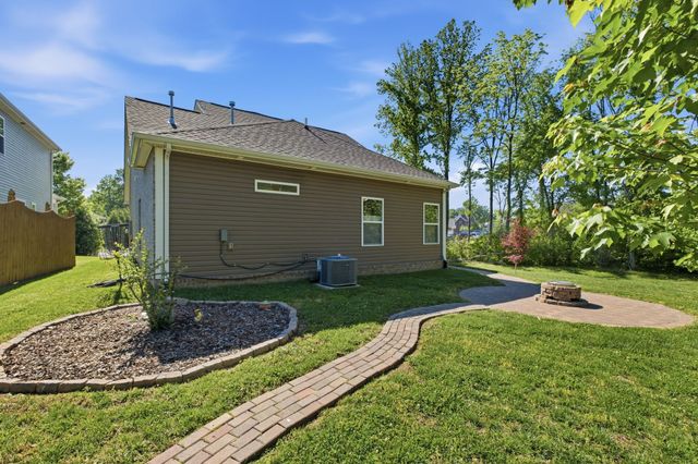310 Telavera Dr, White House, TN 37188