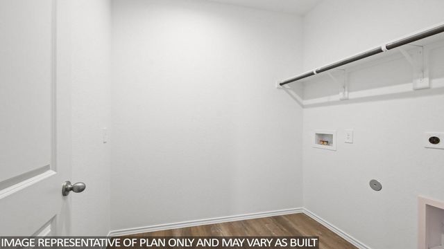 772 Kirby Lake Drive, Conroe, TX 77303