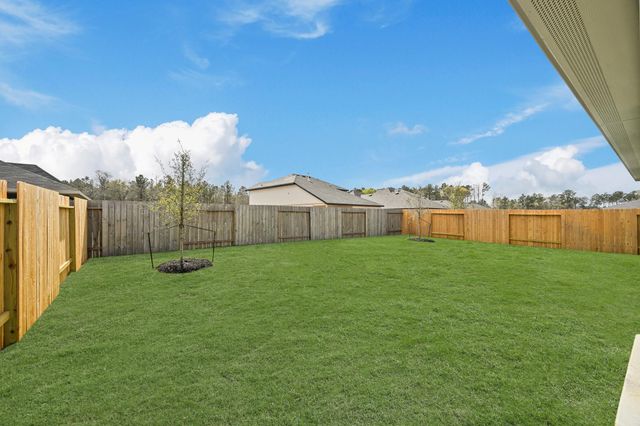 772 Kirby Lake Drive, Conroe, TX 77303