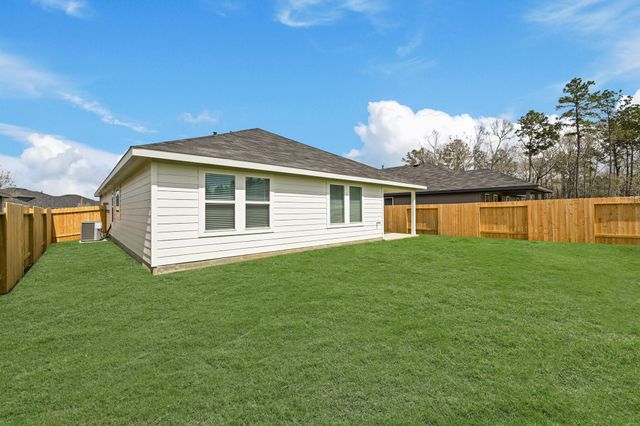 772 Kirby Lake Drive, Conroe, TX 77303