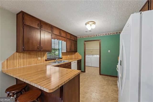 16055 Thompson Road, Milton, GA 30004