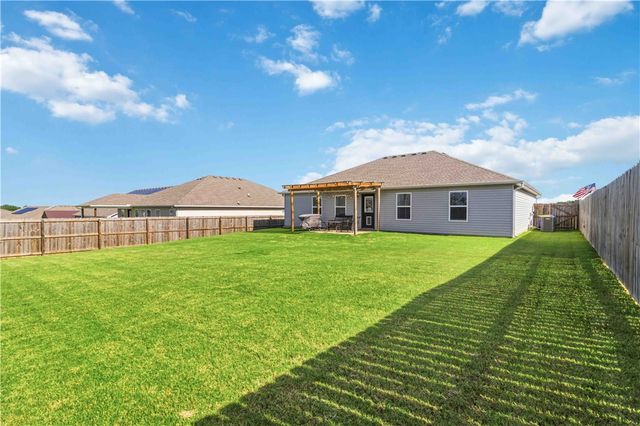 509 Woodland Street, Lowell, AR 72745