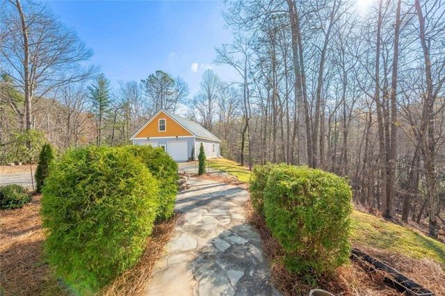 180 Gold Dust Trail, Sautee Nacoochee, GA 30571