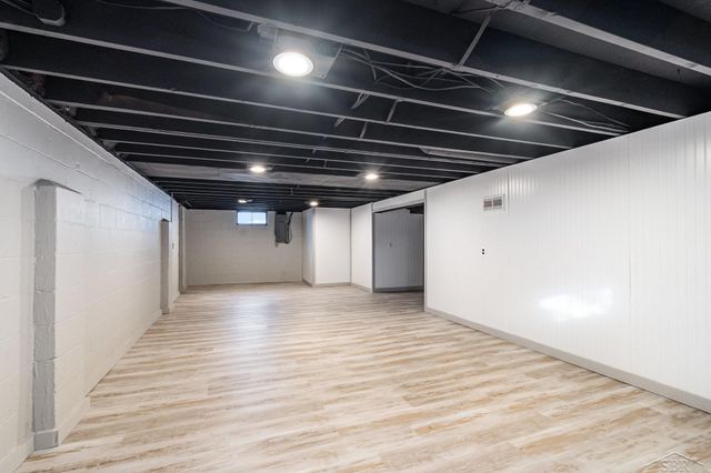 2652 Duane Dr Street, Saginaw, MI 48603