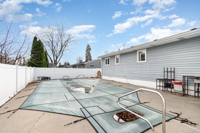 2652 Duane Dr Street, Saginaw, MI 48603