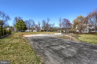 6 BRIARGATE ROAD, Mechanicsburg, PA 17050