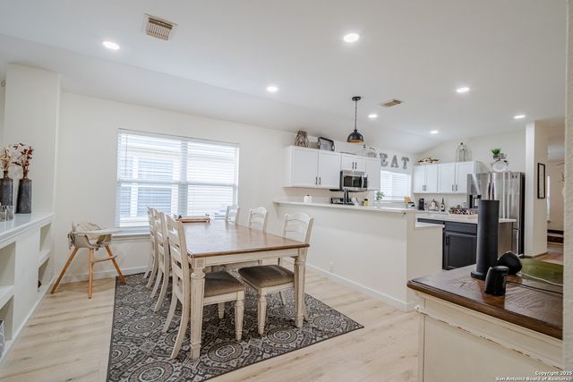 13211 Regency Frst, San Antonio, TX 78249