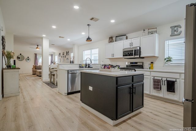 13211 Regency Frst, San Antonio, TX 78249