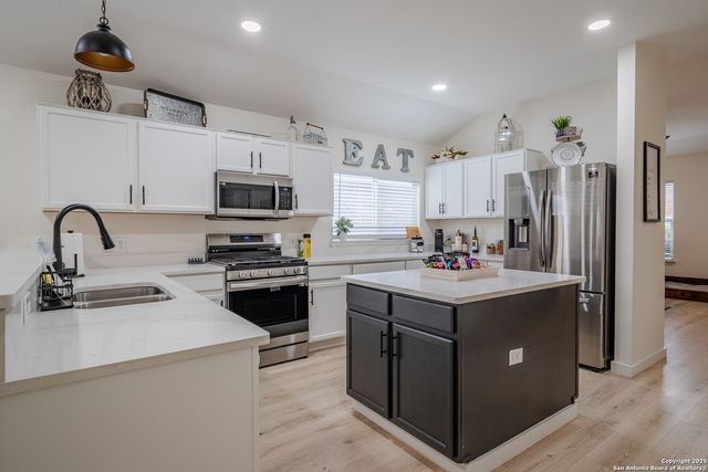 13211 Regency Frst, San Antonio, TX 78249