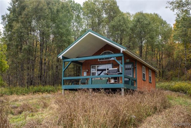 5029 Humphrey Road, Great Valley, NY 14741