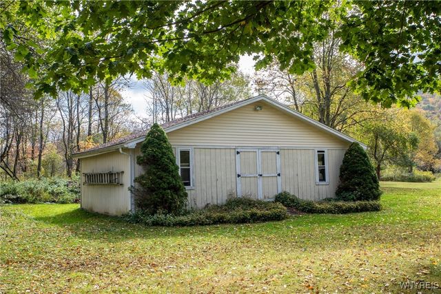 5029 Humphrey Road, Great Valley, NY 14741