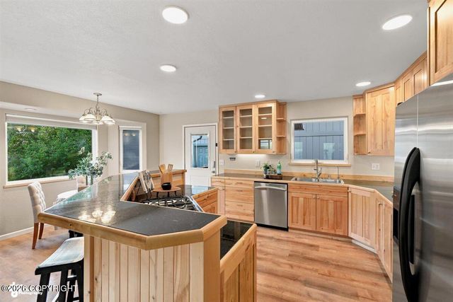 17305 Palos Verdes Drive, Eagle River, AK 99577