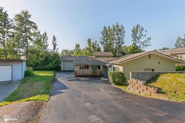 17305 Palos Verdes Drive, Eagle River, AK 99577