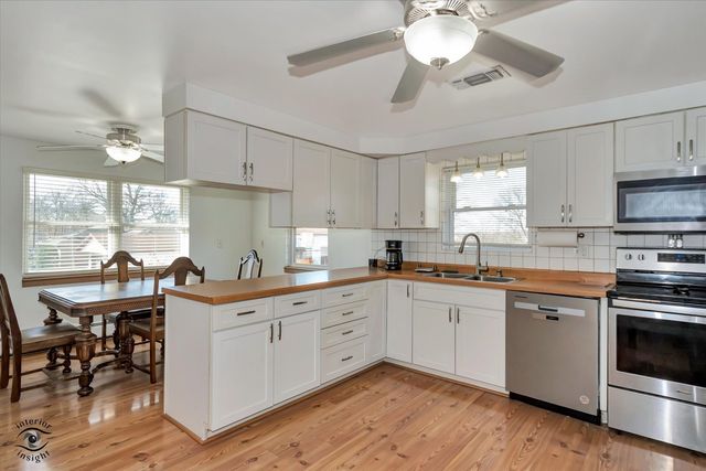 3230 N Glenn Road, Bourbonnais, IL 60914