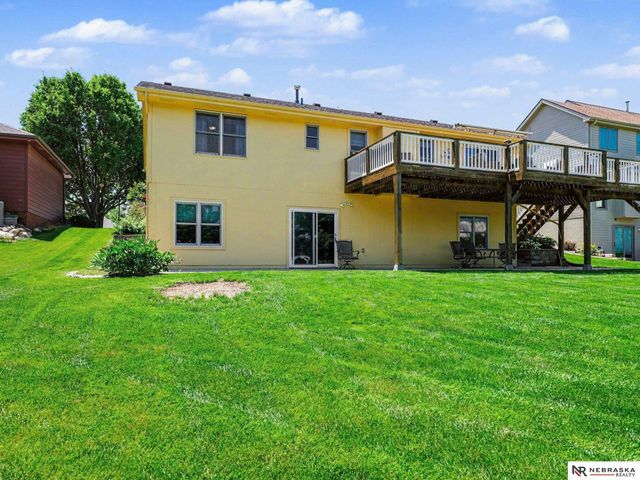 21984 Bobwhite Avenue, Gretna, NE 68028