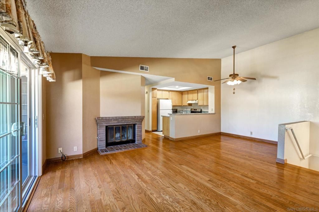 Image 1 of property listing at 10210 Palm Glen Drive 72, Santee, CA 92071