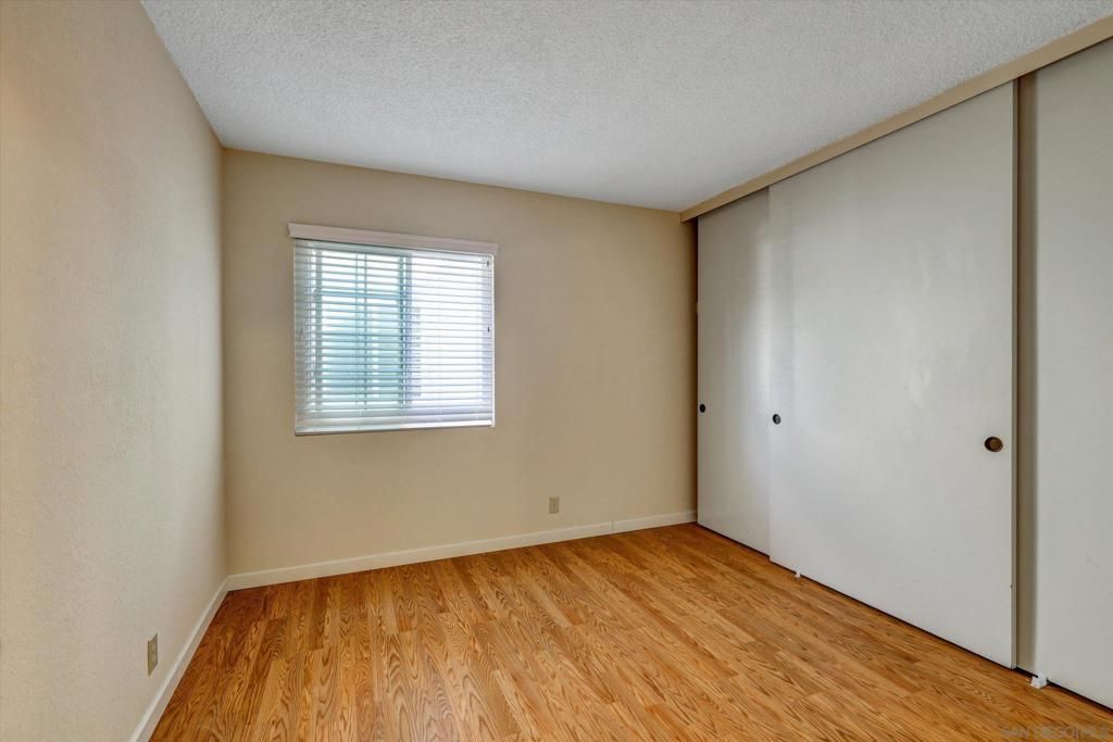 Image 11 of property listing at 10210 Palm Glen Drive 72, Santee, CA 92071