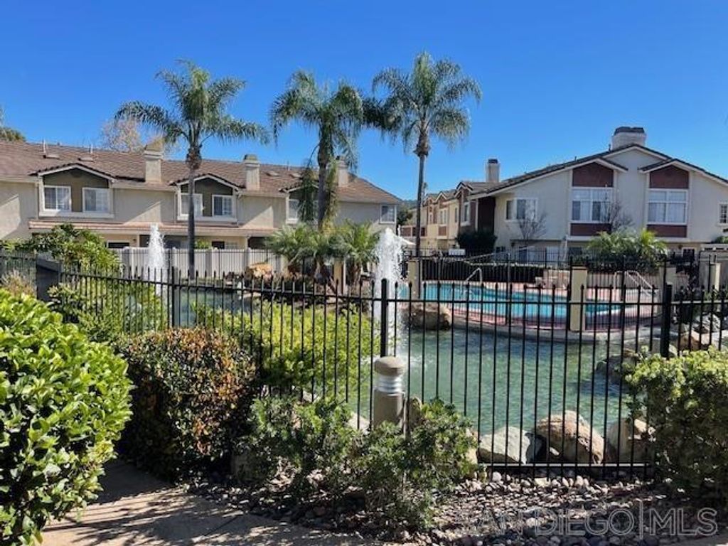 Image 18 of property listing at 10210 Palm Glen Drive 72, Santee, CA 92071