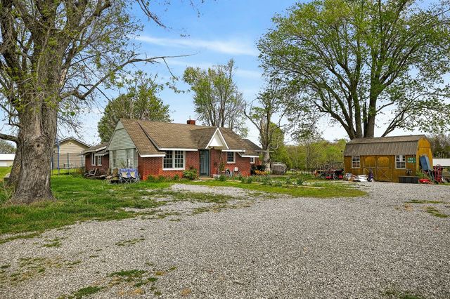 1648 Bethany Rd, Mcminnville, TN 37110