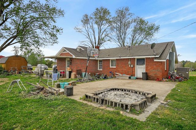 1648 Bethany Rd, Mcminnville, TN 37110
