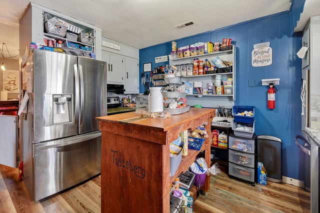1648 Bethany Rd, Mcminnville, TN 37110