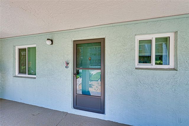 801 83RD AVENUE N 108, St Petersburg, FL 33702