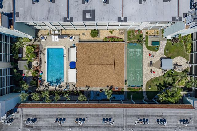 801 83RD AVENUE N 108, St Petersburg, FL 33702