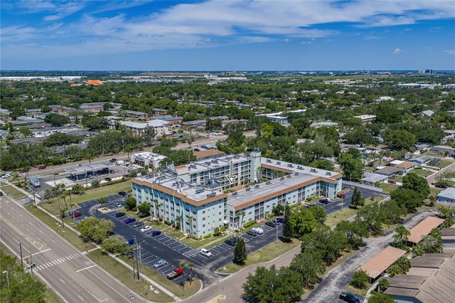 801 83RD AVENUE N 108, St Petersburg, FL 33702