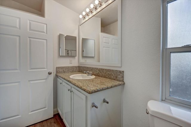 60 wilson Way 117, Milpitas, CA 95035