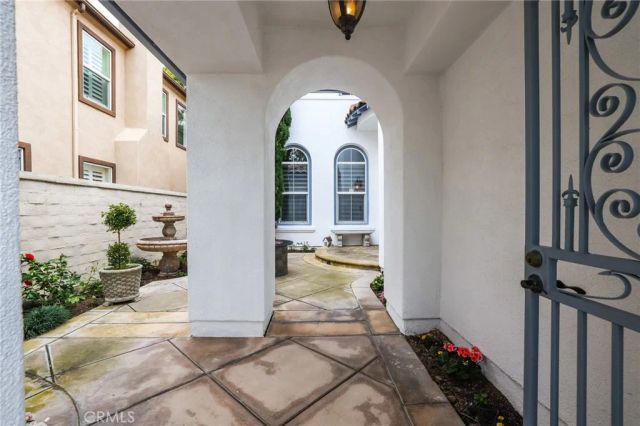 18692 Calera Drive, Huntington Beach, CA 92648