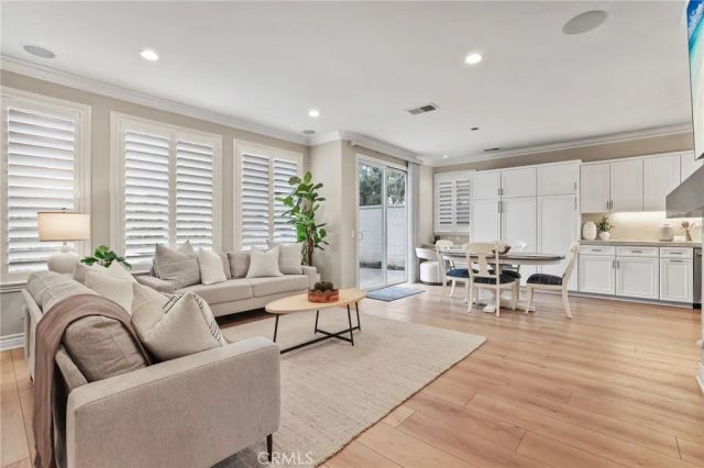 18692 Calera Drive, Huntington Beach, CA 92648