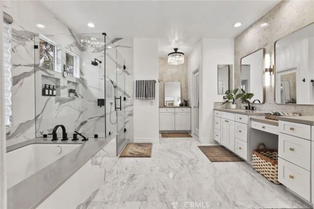 18692 Calera Drive, Huntington Beach, CA 92648